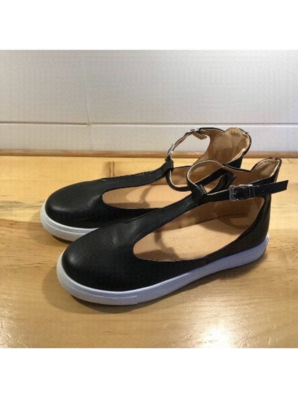 PRETTY vegan black leather shoes - Picture 3 of 9